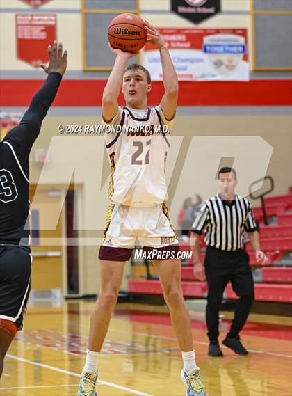 Thumbnail 2 in Lawrence Central vs Bloomington North (Fishers Holiday Classic)  photogallery.