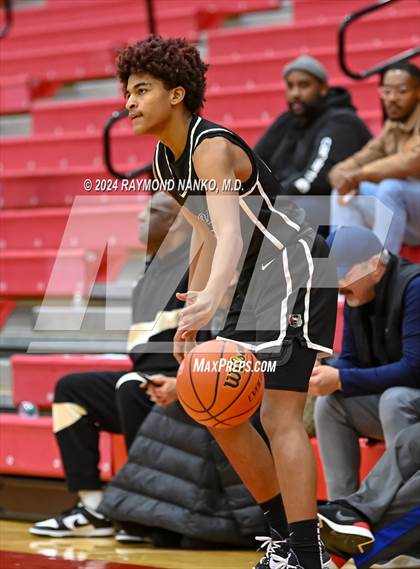 Thumbnail 3 in Lawrence Central vs Bloomington North (Fishers Holiday Classic)  photogallery.