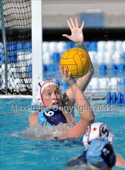 Thumbnail 2 in Harvard-Westlake vs Los Osos (CIF SS D4 Final) photogallery.