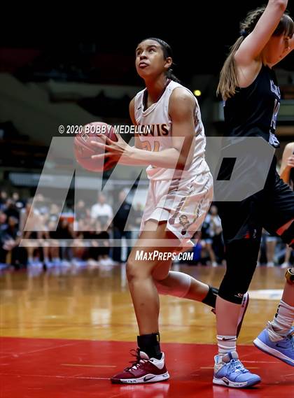 Thumbnail 3 in Clovis North vs. Clovis West (CIF Open Division Championship) photogallery.