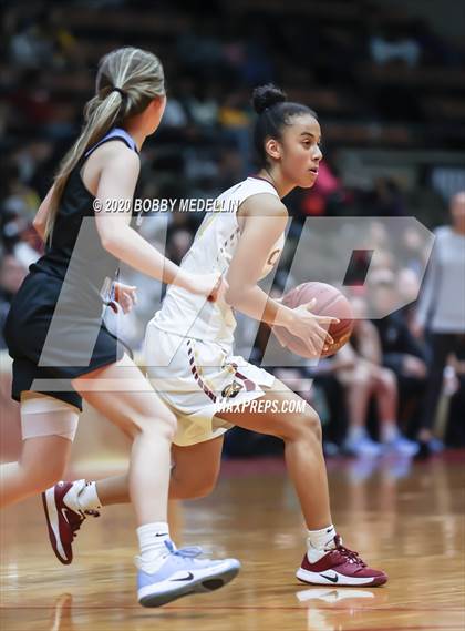 Thumbnail 3 in Clovis North vs. Clovis West (CIF Open Division Championship) photogallery.