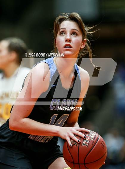 Thumbnail 3 in Clovis North vs. Clovis West (CIF Open Division Championship) photogallery.
