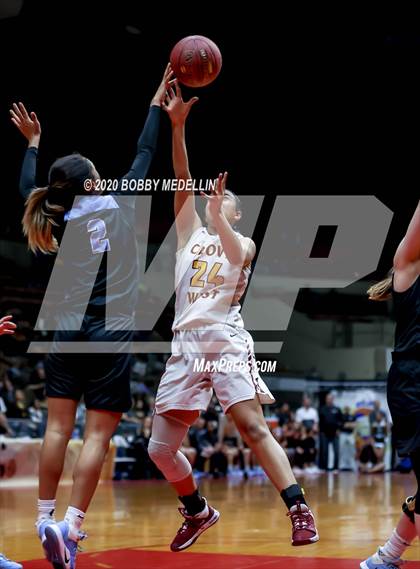 Thumbnail 1 in Clovis North vs. Clovis West (CIF Open Division Championship) photogallery.