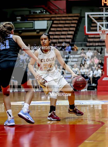 Thumbnail 3 in Clovis North vs. Clovis West (CIF Open Division Championship) photogallery.
