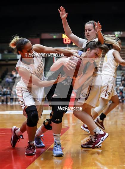 Thumbnail 1 in Clovis North vs. Clovis West (CIF Open Division Championship) photogallery.