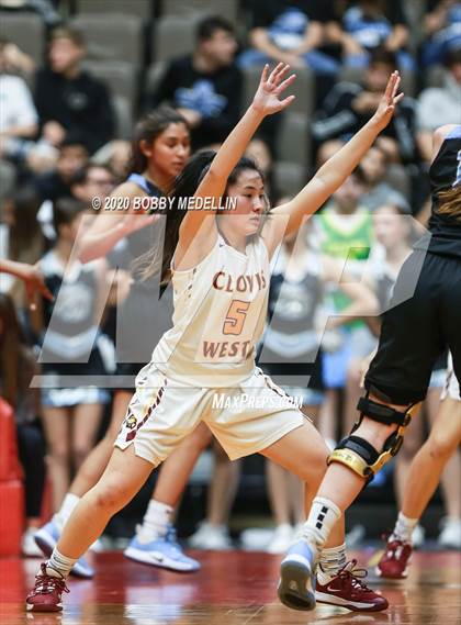 Thumbnail 1 in Clovis North vs. Clovis West (CIF Open Division Championship) photogallery.
