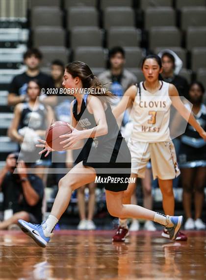 Thumbnail 2 in Clovis North vs. Clovis West (CIF Open Division Championship) photogallery.