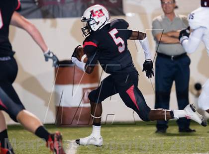 Thumbnail 1 in Rowlett vs Lake Highlands photogallery.