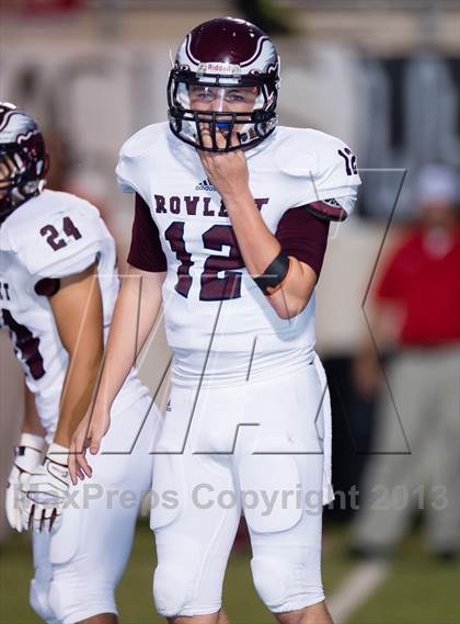 Thumbnail 2 in Rowlett vs Lake Highlands photogallery.