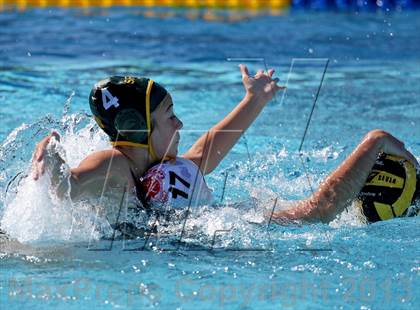 Thumbnail 1 in San Ramon Valley vs Lodi (Woodcreek Invitational) photogallery.