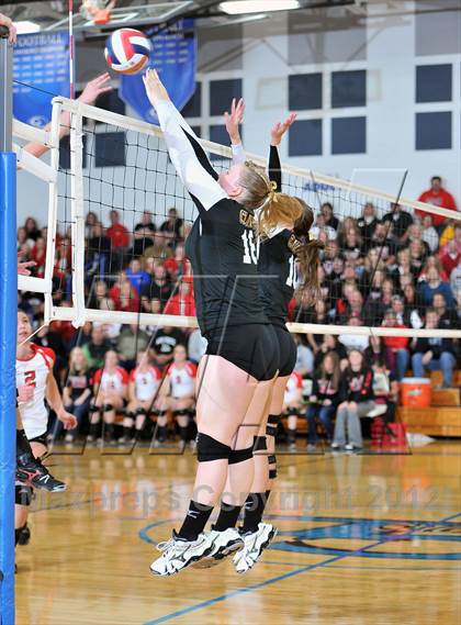 Thumbnail 3 in Clayton vs. Luck (WIAA D4 Sectional Final)  photogallery.