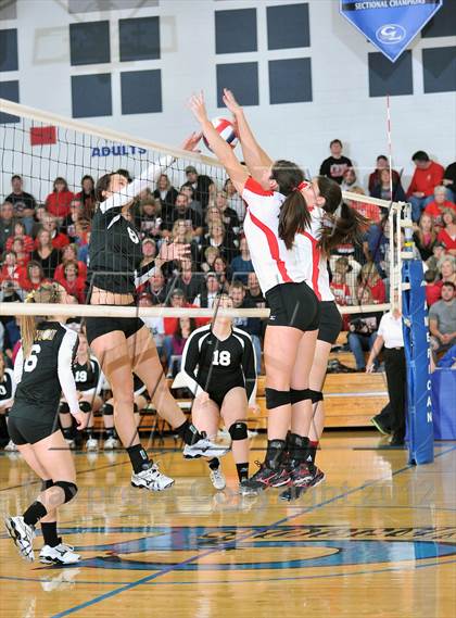 Thumbnail 3 in Clayton vs. Luck (WIAA D4 Sectional Final)  photogallery.