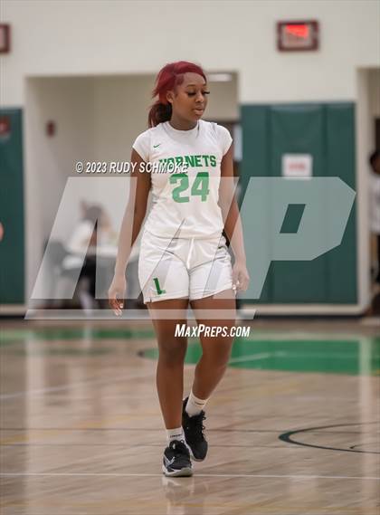 Thumbnail 2 in Patrick Henry @ Lincoln (MLK Showcase) photogallery.