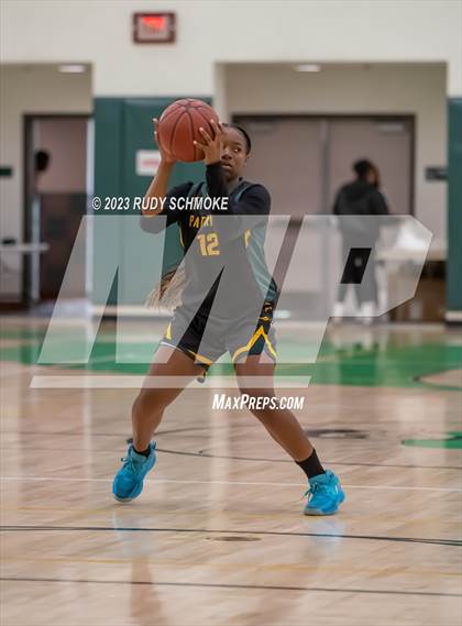 Thumbnail 1 in Patrick Henry @ Lincoln (MLK Showcase) photogallery.
