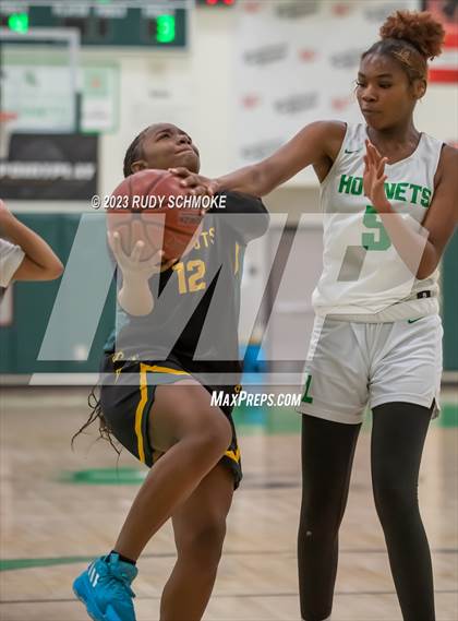 Thumbnail 1 in Patrick Henry @ Lincoln (MLK Showcase) photogallery.