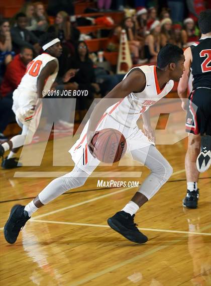 Thumbnail 3 in Hewitt-Trussville @ Grissom photogallery.