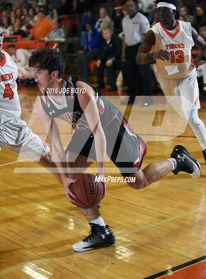 Thumbnail 2 in Hewitt-Trussville @ Grissom photogallery.