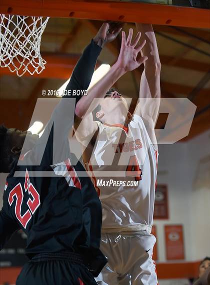 Thumbnail 2 in Hewitt-Trussville @ Grissom photogallery.
