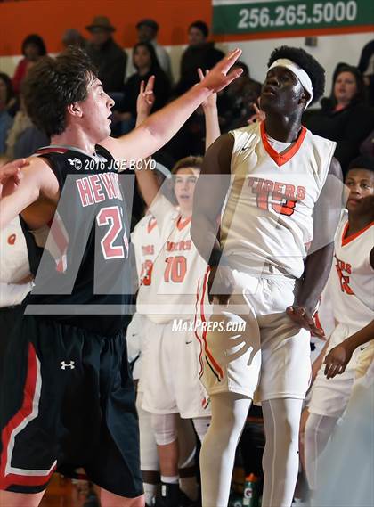 Thumbnail 2 in Hewitt-Trussville @ Grissom photogallery.