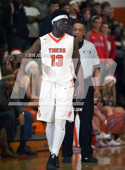 Thumbnail 2 in Hewitt-Trussville @ Grissom photogallery.