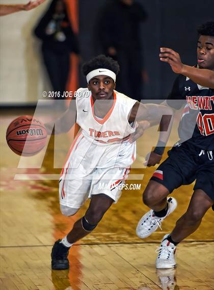 Thumbnail 1 in Hewitt-Trussville @ Grissom photogallery.