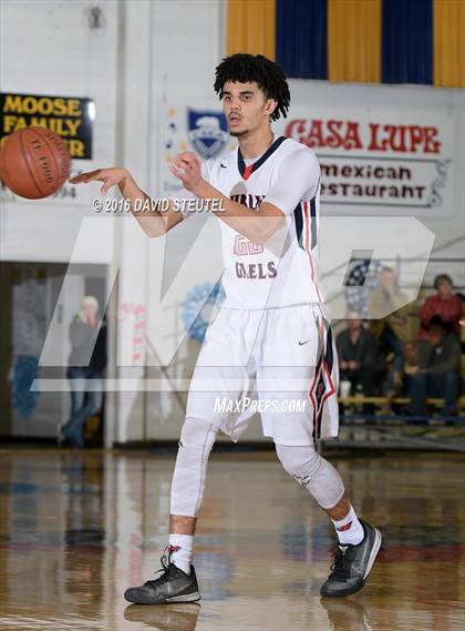 Thumbnail 3 in San Leandro vs. Dublin (Gridley Invitational) photogallery.