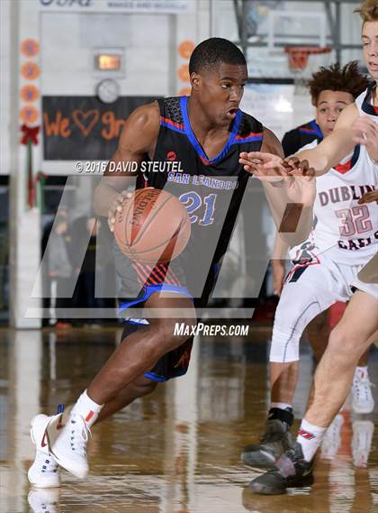 Thumbnail 1 in San Leandro vs. Dublin (Gridley Invitational) photogallery.
