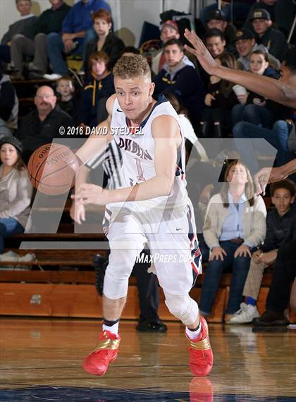 Thumbnail 1 in San Leandro vs. Dublin (Gridley Invitational) photogallery.