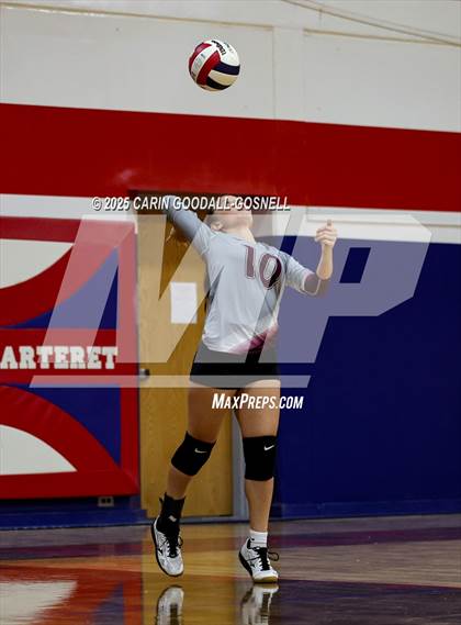 Thumbnail 2 in Dixon @ West Carteret photogallery.