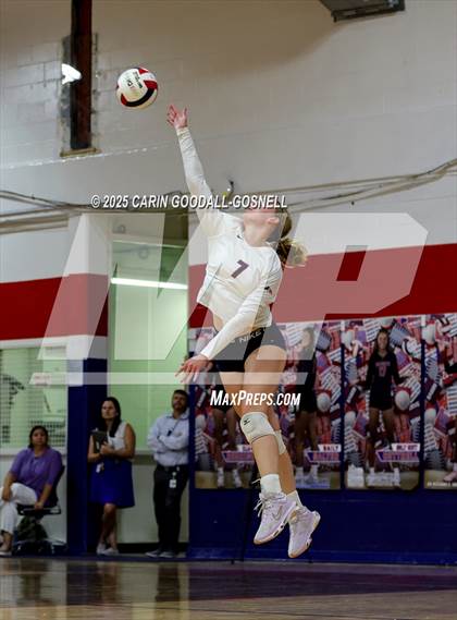 Thumbnail 3 in Dixon @ West Carteret photogallery.