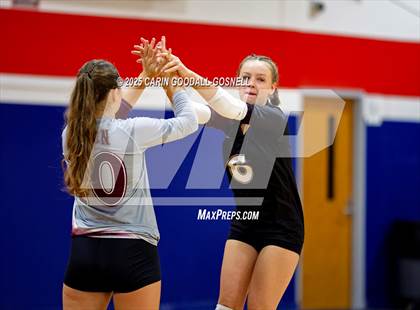 Thumbnail 2 in Dixon @ West Carteret photogallery.