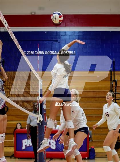 Thumbnail 3 in Dixon @ West Carteret photogallery.