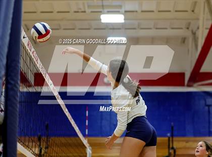 Thumbnail 1 in Dixon @ West Carteret photogallery.