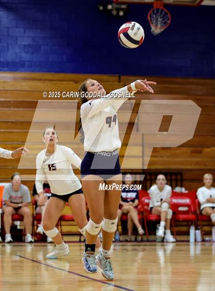Thumbnail 3 in Dixon @ West Carteret photogallery.