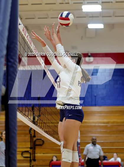 Thumbnail 3 in Dixon @ West Carteret photogallery.