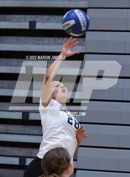 Thumbnail 2 in Burroughs vs Campbell Hall (Burbank JV Tournament) photogallery.