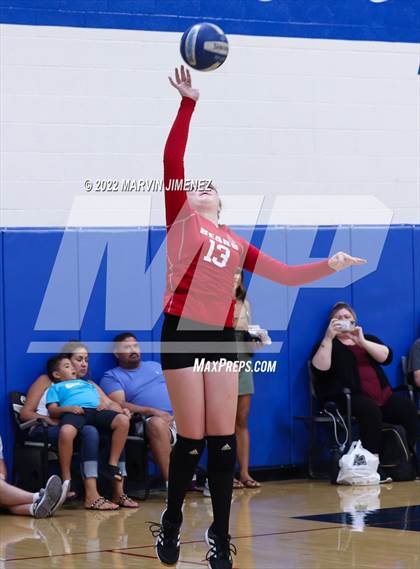 Thumbnail 3 in Burroughs vs Campbell Hall (Burbank JV Tournament) photogallery.