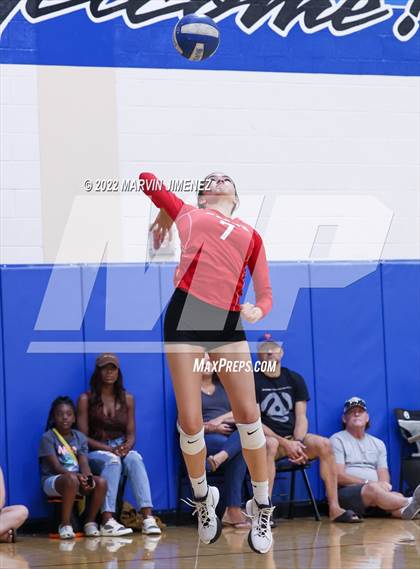 Thumbnail 2 in Burroughs vs Campbell Hall (Burbank JV Tournament) photogallery.