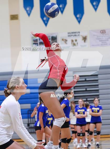 Thumbnail 2 in Burroughs vs Campbell Hall (Burbank JV Tournament) photogallery.