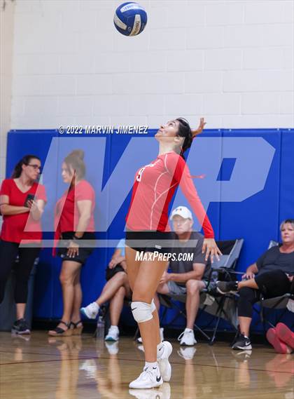 Thumbnail 2 in Burroughs vs Campbell Hall (Burbank JV Tournament) photogallery.
