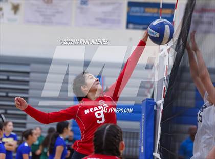 Thumbnail 1 in Burroughs vs Campbell Hall (Burbank JV Tournament) photogallery.