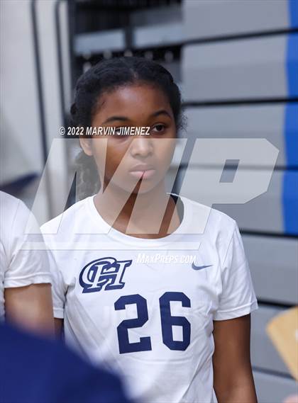 Thumbnail 3 in Burroughs vs Campbell Hall (Burbank JV Tournament) photogallery.