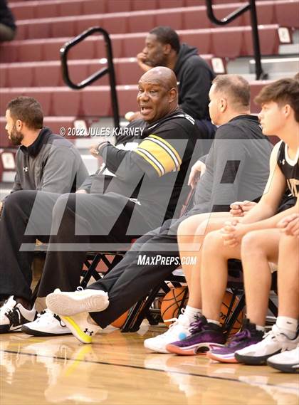 Thumbnail 1 in Legacy vs Faith Lutheran (Tarkanian Classic) photogallery.