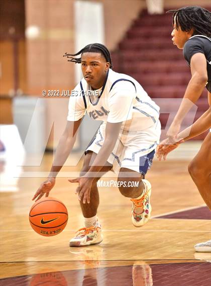 Thumbnail 2 in Legacy vs Faith Lutheran (Tarkanian Classic) photogallery.