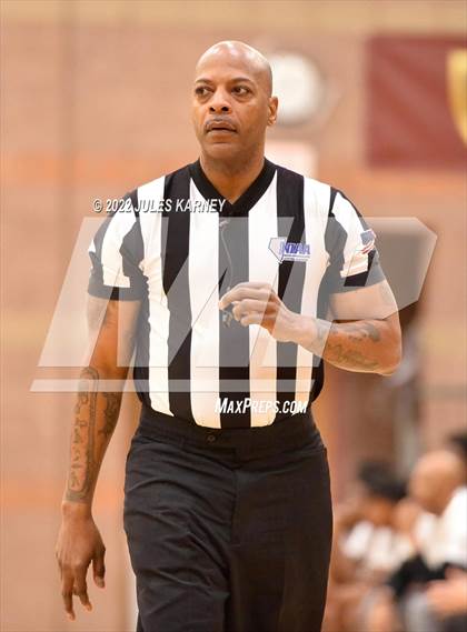 Thumbnail 2 in Legacy vs Faith Lutheran (Tarkanian Classic) photogallery.