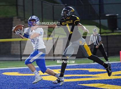 Thumbnail 3 in Millburn @ Belleville photogallery.