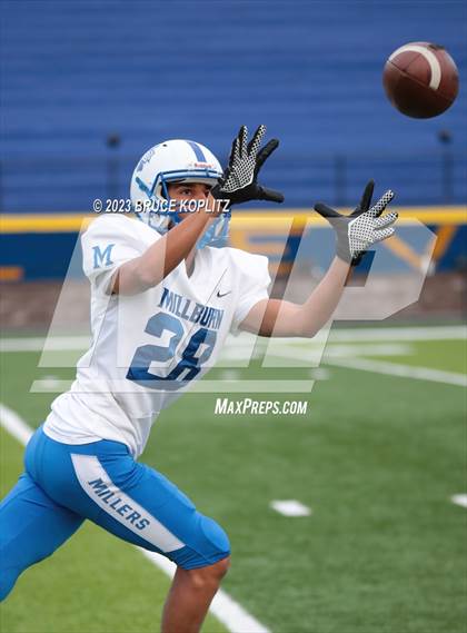 Thumbnail 3 in Millburn @ Belleville photogallery.