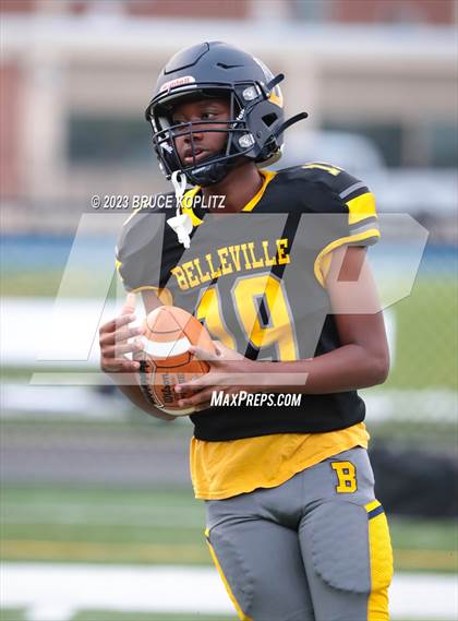 Thumbnail 2 in Millburn @ Belleville photogallery.