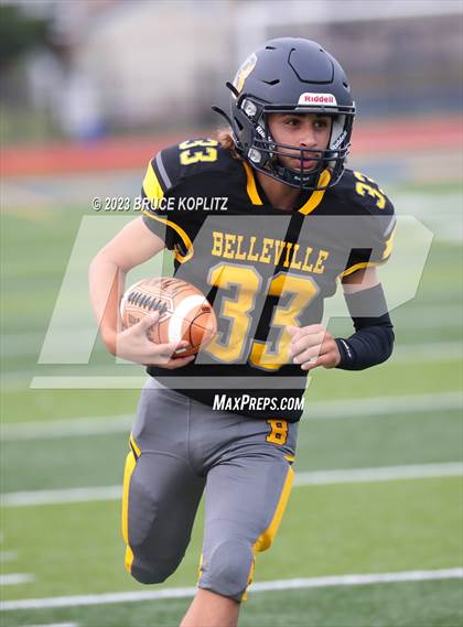 Thumbnail 1 in Millburn @ Belleville photogallery.