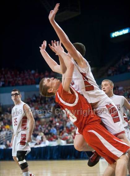 Thumbnail 2 in Hoosac Valley vs. Milton (MIAA D2 Final) photogallery.